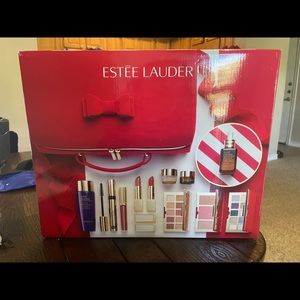 Estée Lauder 2020 Holiday Gift Set